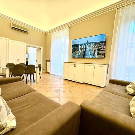 Lux Apartment Cavour Rome Bagian luar foto