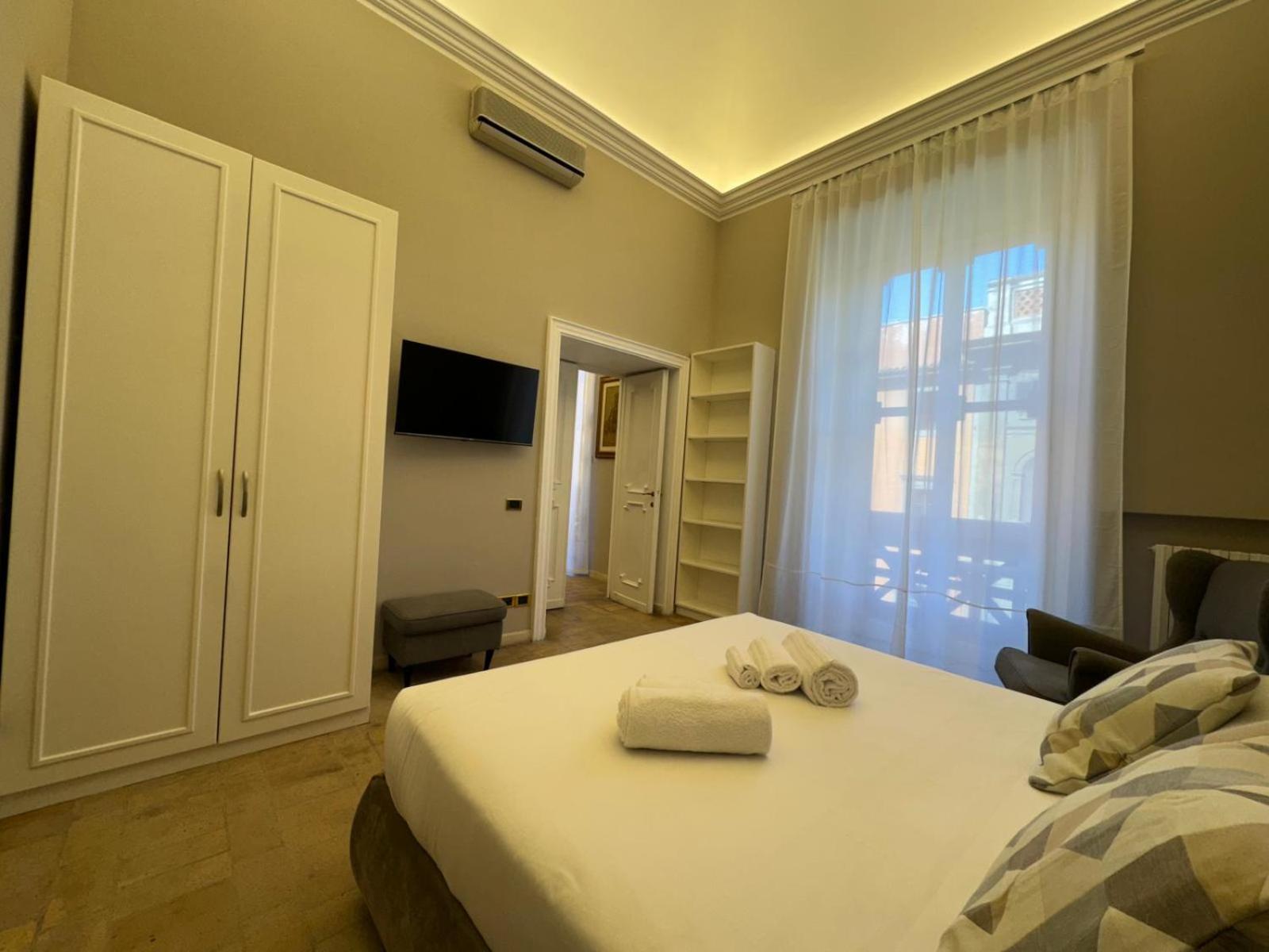 Lux Apartment Cavour Rome Bagian luar foto