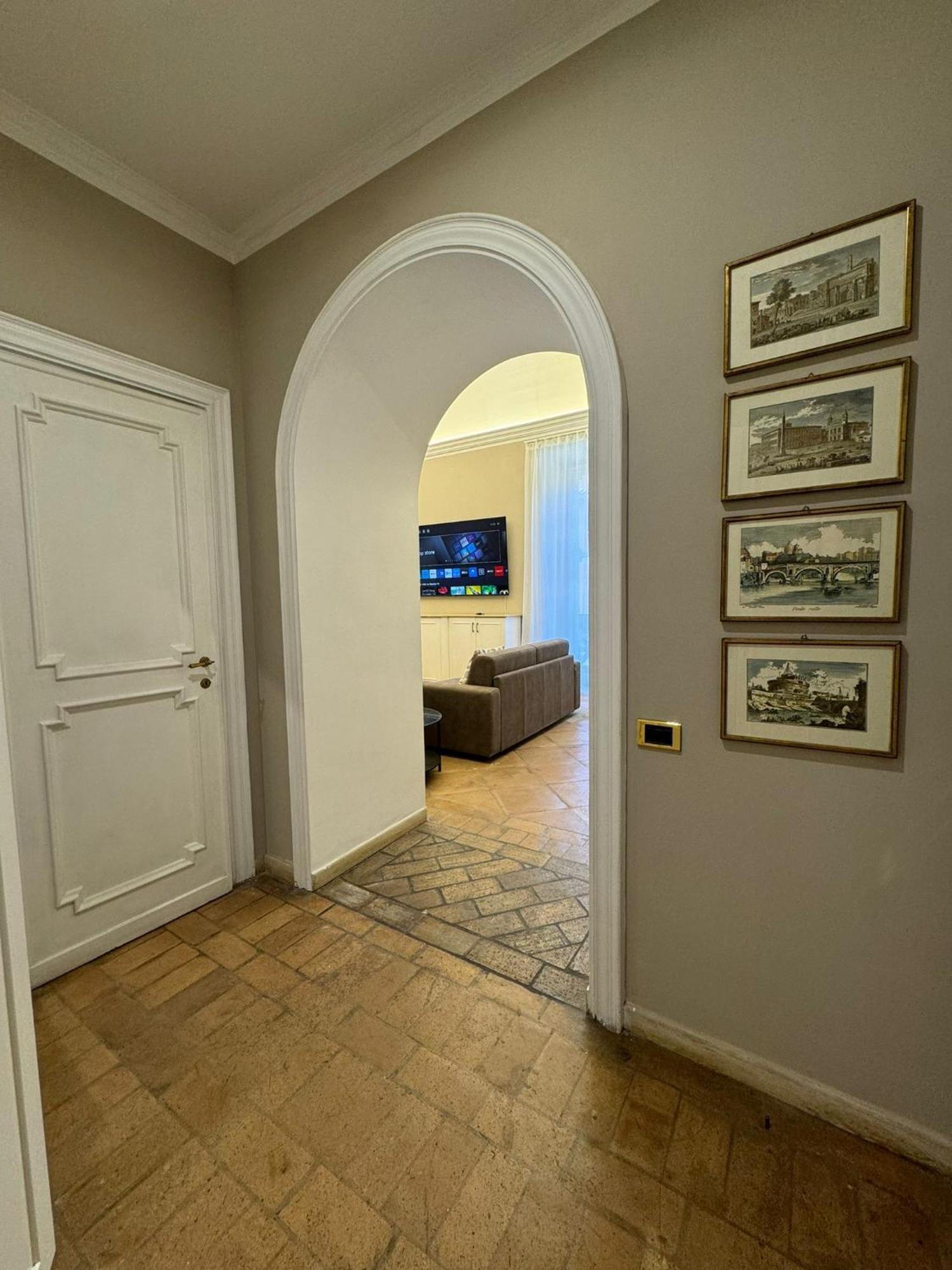 Lux Apartment Cavour Rome Bagian luar foto