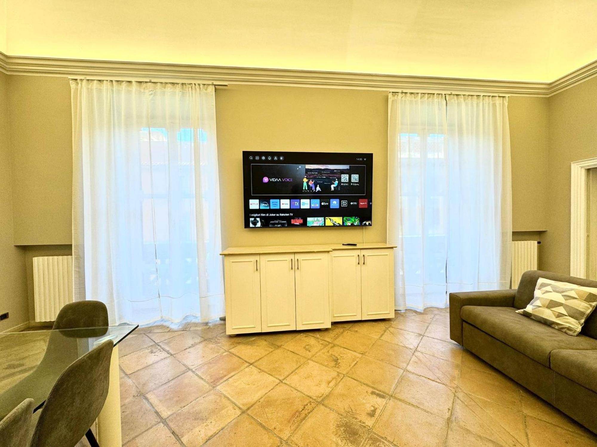 Lux Apartment Cavour Rome Bagian luar foto